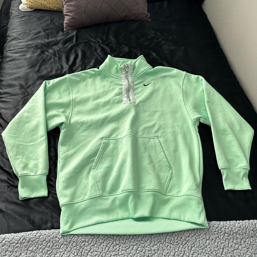 NEW Nike green zip up XS